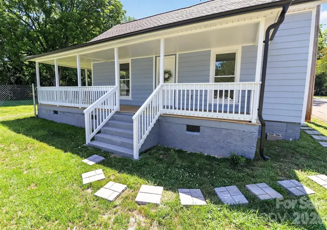 image of 110 Wells St, Kings Mountain, NC 28086 | MLS# 4341383
