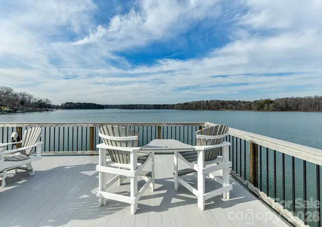 5th image of 5401 Mountain Point Ln, Charlotte, NC 28216 | MLS# 4341424