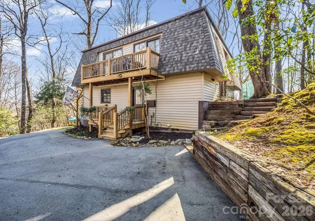 Photo 1 of Single family home for sale at 177 Tsisqua Cir, Brevard, NC 28712 | MLS# 4341526 | Listing updated on 2026-09-02