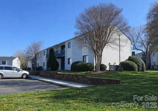 Homes for sale in Charlotte, NC | 11027 Harrowfield Rd, Charlotte, NC 28226 | MLS# 4341551