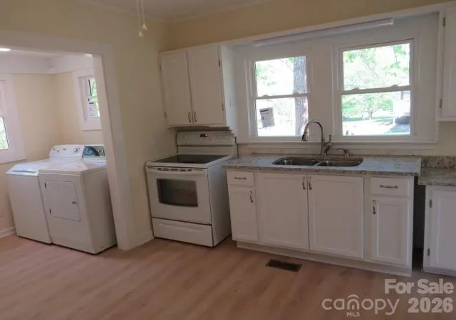 Photo 3 of Single family home for sale at 736 Country Clb Dr, State Road, NC 28676 | MLS# 4342097 | Listing updated on 2026-04-01