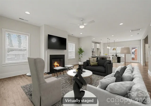 2nd image of 4768 Americana Ave, Charlotte, NC 28215 | MLS# 4342120