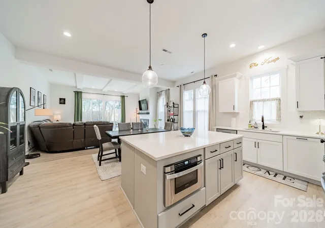 4th image of 608 Ambassador St, Charlotte, NC 28208 | MLS# 4342257