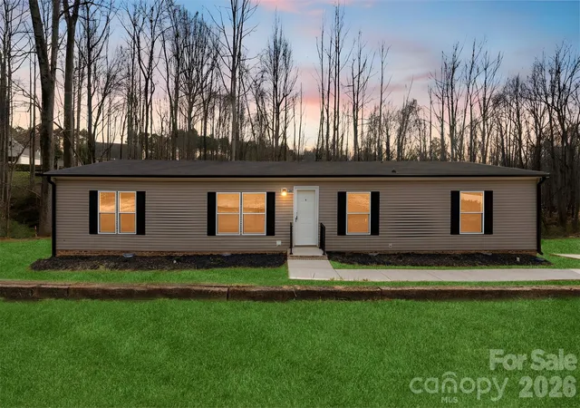 1st image of 178 Clear Springs Rd, Mooresville, NC 28115 | MLS# 4342278