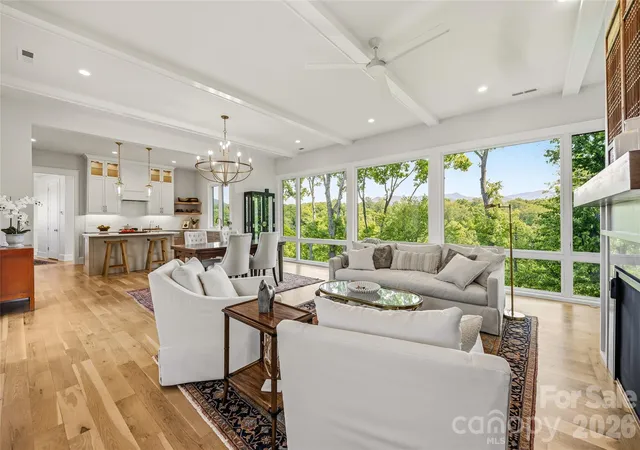 Photo 2 of Single family home for sale at 162 Riverbend Forest Dr, Asheville, NC 28805 | MLS# 4342488 | Listing updated on 2026-10-03
