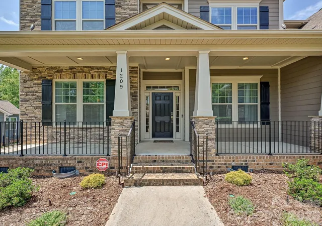 2nd image of 1209 Vickery Dr, Matthews, NC 28104 | MLS# 4342502