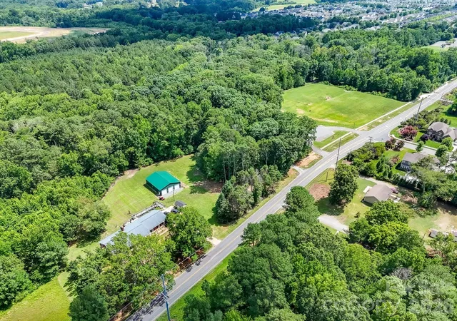 44th image of 1209 Vickery Dr, Matthews, NC 28104 | MLS# 4342502