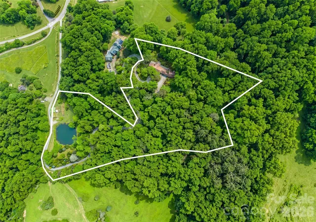 Single family home for sale at 198 Brooks Branch Rd, Leicester, NC 28748 | MLS# 4342516