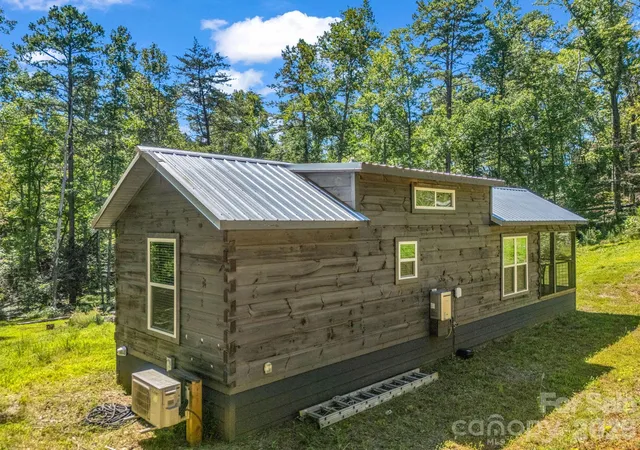4th image of 231 Wandering Bear Wy, Lake Lure, NC 28746 | MLS# 4342790