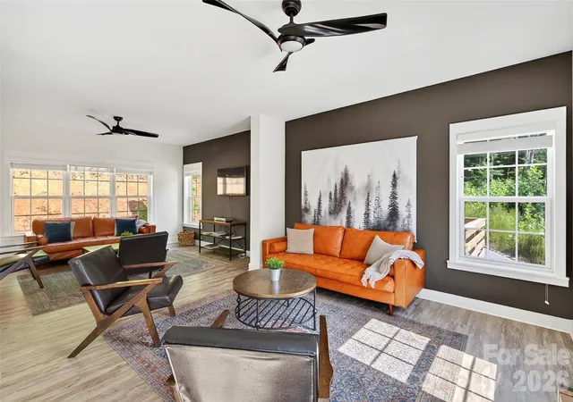 Photo 3 of Single family home for sale at 8026 Buck Crk Rd, Marion, NC 28752 | MLS# 4342793 | Listing updated on 2026-09-02
