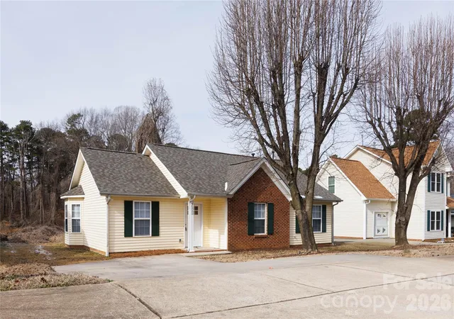 Photo 1 of Sale Pending at 7111 Rumple Rd, Charlotte, NC 28262 | MLS# 4342879 | Listing updated on 2026-10-30