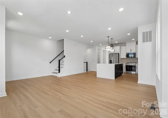 2nd image of 7017 Westrow Ave, Charlotte, NC 28278 | MLS# 4342963