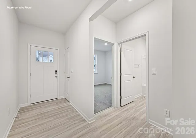 Photo 2 of Single family home for sale at 7616 Bainbridge Rd, Sherrills Ford, NC 28673 | MLS# 4343040 | Listing updated on 2026-09-20