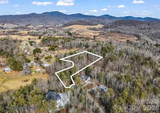 Photo 3 of Land for sale at 88 Summer Shade Ct, Hendersonville, NC 28792 | MLS# 4343280 | Listing updated on 2026-08-13