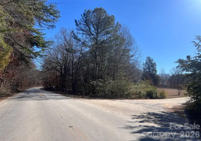 Photo 45 of Sale Pending at 996 Split Trl Rd, Clover, SC 29710 | MLS# 4343350 | Listing updated on 2026-05-09