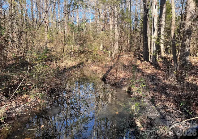 Photo 35 of Sale Pending at 996 Split Trl Rd, Clover, SC 29710 | MLS# 4343403 | Listing updated on 2026-05-09