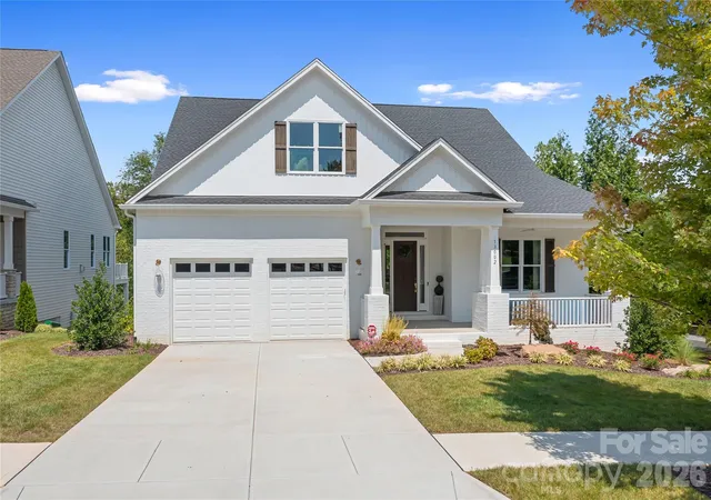 Photo 1 of Single family home for sale at 13002 Hazelbrook Ln, Cornelius, NC 28031 | MLS# 4343414 | Listing updated on 2026-09-17