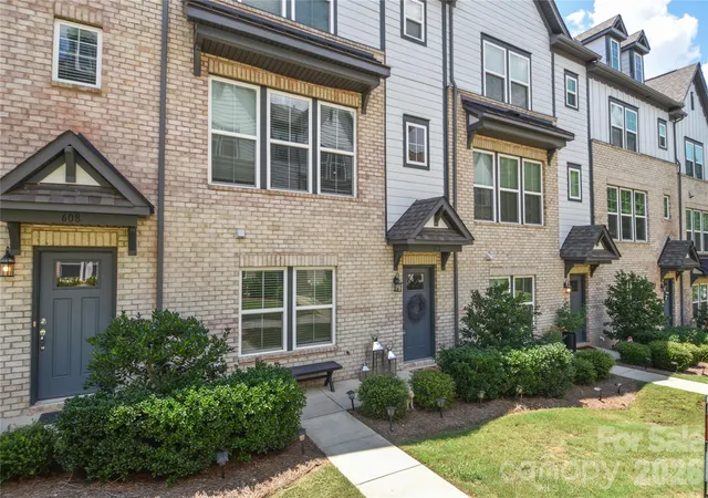 1st image of 612 Tudor Park Wy, Charlotte, NC 28211 | MLS# 4343466