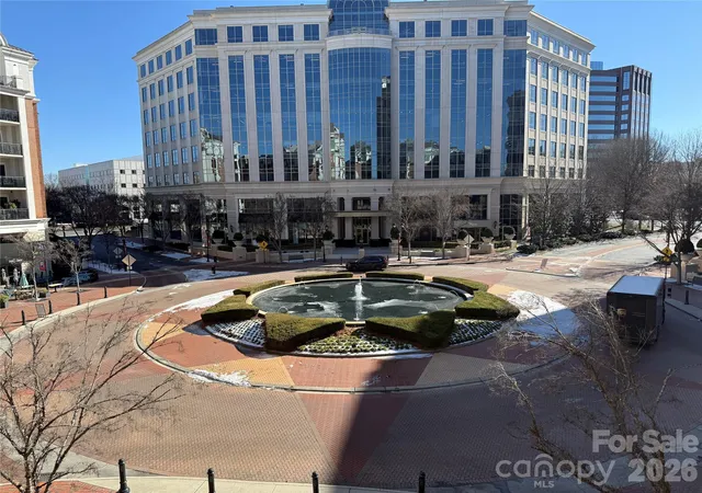 1st image of 4620 Piedmont Row Dr #305, Charlotte, NC 28210 | MLS# 4343608