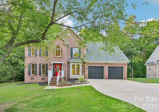 Homes for sale in Statesville, NC | 122 W Tattersall Dr, Statesville, NC 28677 | MLS# 4343678