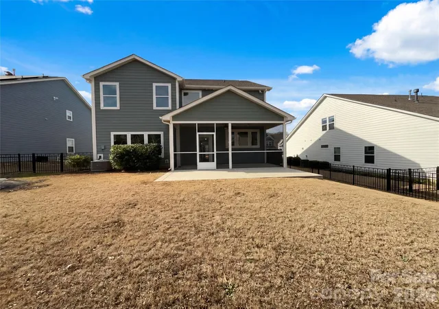 Photo 4 of Single family home for sale at 2693 Watergarden St, York, SC 29745 | MLS# 4343738 | Listing updated on 2026-09-17