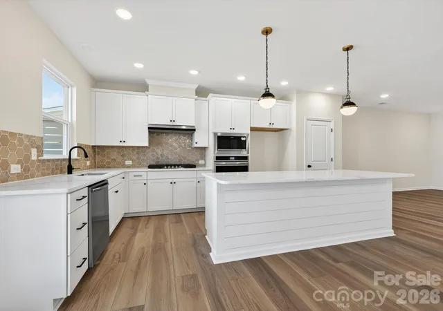 Photo 2 of Townhouse for sale at 11423 Prosperity Church Rd, Huntersville, NC 28078 | MLS# 4343814 | Listing updated on 2026-09-25