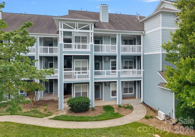 Homes for sale in Cornelius, NC | 18742 Nautical Dr #301, Cornelius, NC 28031 | MLS# 4343939