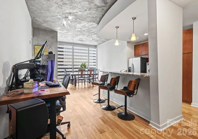 5th image of 210 N Church St #1507, Charlotte, NC 28202 | MLS# 4344118