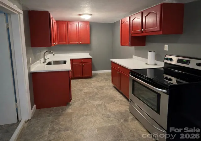 4th image of 214 Oregon St, Charlotte, NC 28208 | MLS# 4344261