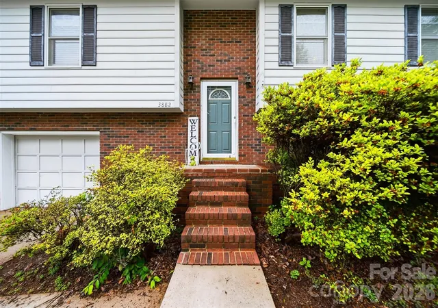 2nd image of 3882 Shadowood Dr, Morganton, NC 28655 | MLS# 4344277