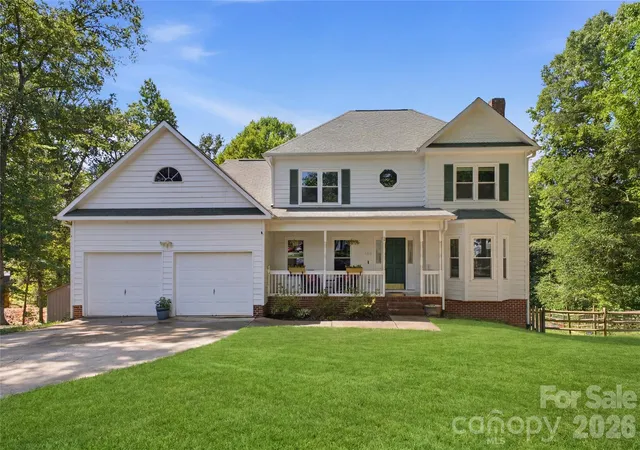 Homes for sale in Mount Holly, NC | 109 Elk Ct, Mount Holly, NC 28120 | MLS# 4344317