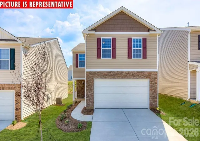 1st image of 15146 Puffin Ct, Charlotte, NC 28215 | MLS# 4344320