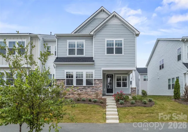 Homes for sale in Charlotte, NC | 5730 Clear Creek Ln, Charlotte, NC 28215 | MLS# 4344407