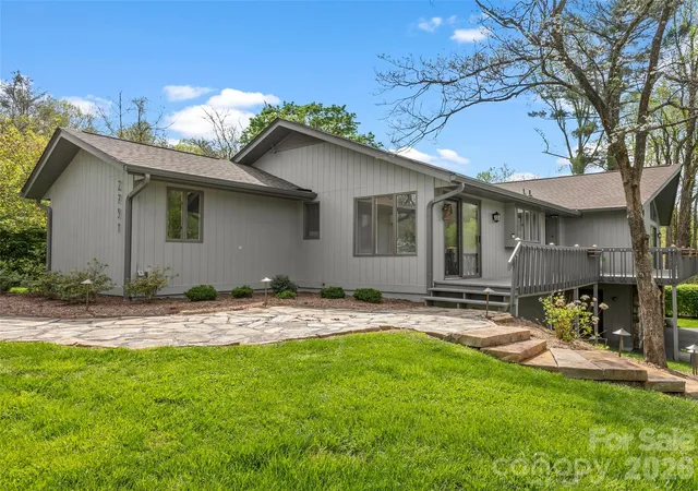 3rd image of 2731 Miller Ln, Hendersonville, NC 28791 | MLS# 4344477