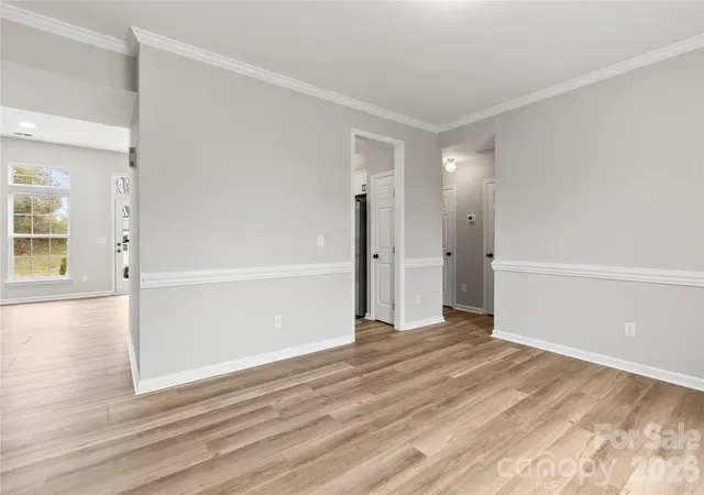4th image of 11619 Planters Estates Dr, Charlotte, NC 28278 | MLS# 4344590