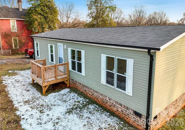 Homes for sale in Statesville, NC | 3925 Taylorsville Hwy, Statesville, NC 28625 | MLS# 4344728