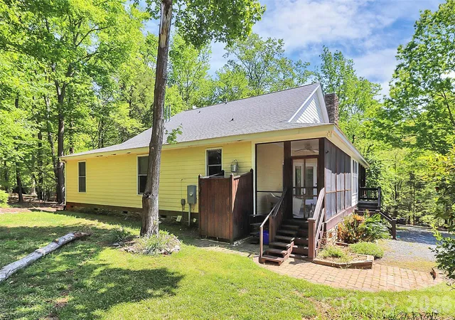 3rd image of 729 Lochaven Rd, Waxhaw, NC 28173 | MLS# 4344762