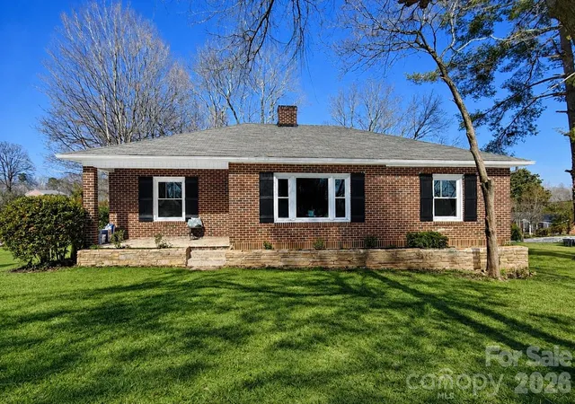2nd image of 531 21st Ave Nw, Hickory, NC 28601 | MLS# 4344763