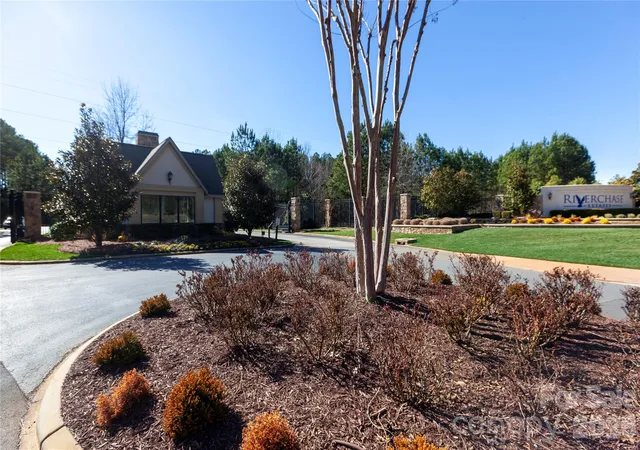 Homes for sale in Lancaster, SC | 6191 Chimney Bluff Rd, Lancaster, SC 29720 | MLS# 4344846