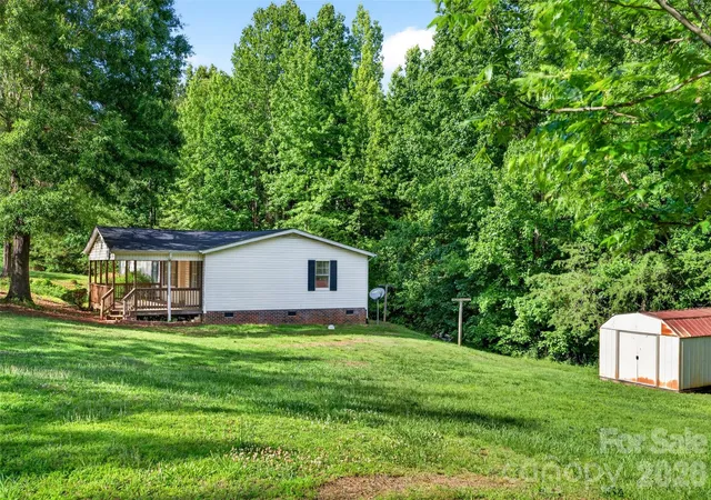 Homes for sale in Mount Ulla, NC | 388 Chinquapin Ln, Mount Ulla, NC 28125 | MLS# 4344888