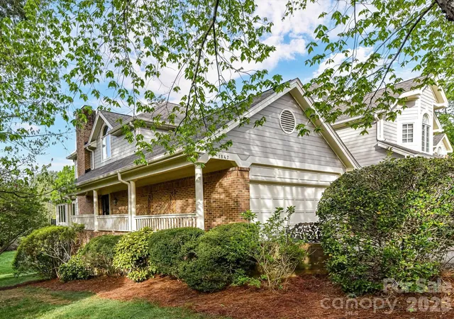 Townhouse for sale at 1847 Meadowood Ln, Charlotte, NC 28211 | MLS# 4344923