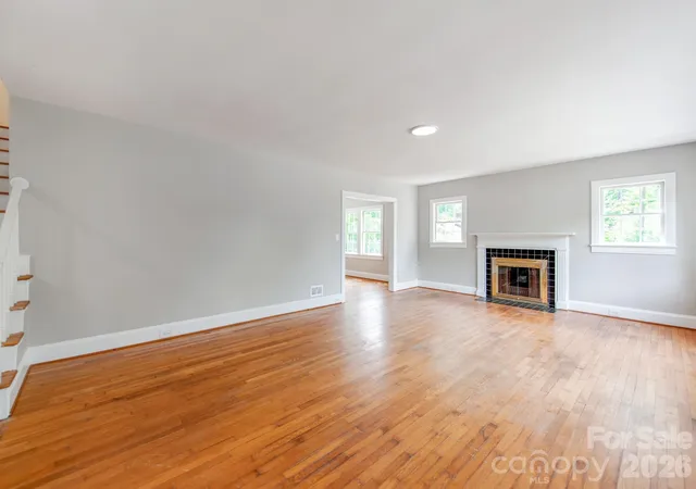 4th image of 113 Falls St, Morganton, NC 28655 | MLS# 4345012