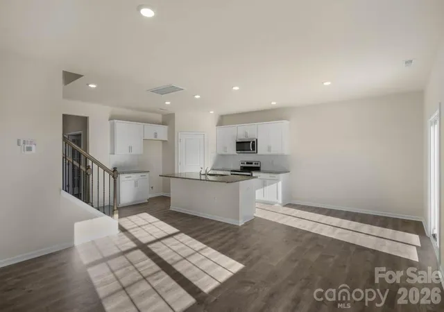 Photo 2 of Single family home for sale at 437 Falcon Ln, Lexington, NC 27295 | MLS# 4345025 | Listing updated on 2026-09-09