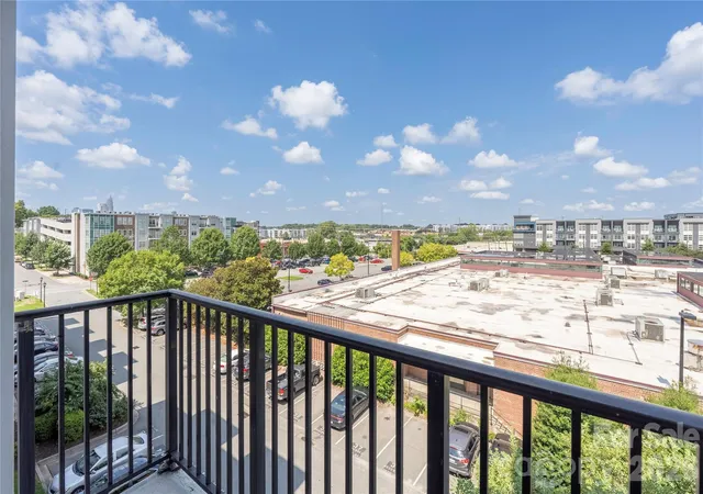 3rd image of 2338 Yadkin Ave #407, Charlotte, NC 28205 | MLS# 4345033