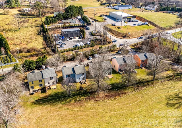 Photo 3 of House for sale at 2147 Brevard Rd, Arden, NC 28704 | MLS# 4345037 | Listing updated on 2026-05-20