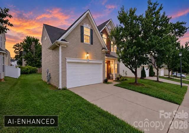 Single family home for sale at 608 Wrayhill Dr, Charlotte, NC 28262 | MLS# 4345039