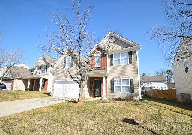 Homes for sale in Charlotte, NC | 608 Wrayhill Dr, Charlotte, NC 28262 | MLS# 4345039