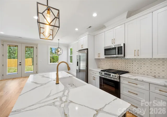 4th image of 1331 Condon St, Charlotte, NC 28216 | MLS# 4345056
