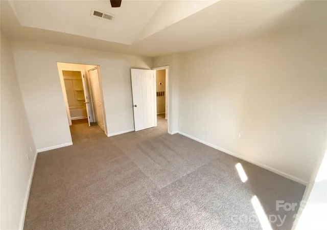 4th image of 1101 E Morehead St, Charlotte, NC 28204