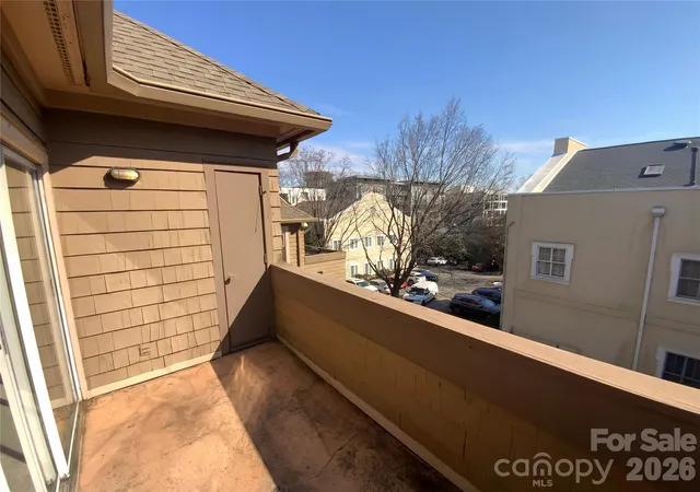 5th image of 1101 E Morehead St, Charlotte, NC 28204